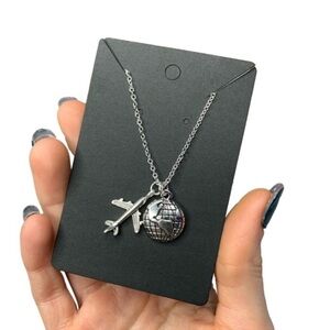 Silver travel necklace